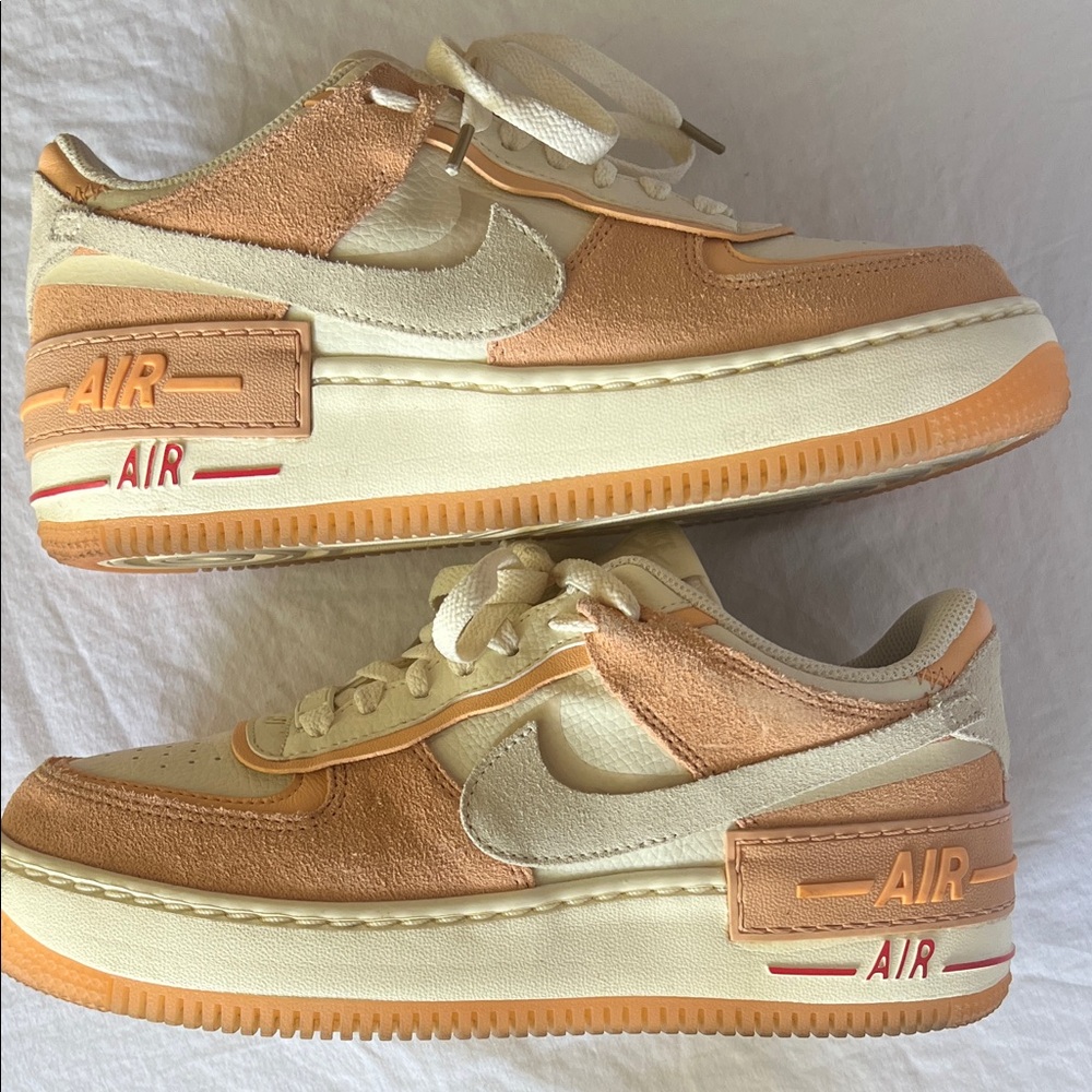 Nike Air Force 1 Shadow in Cream and Peach